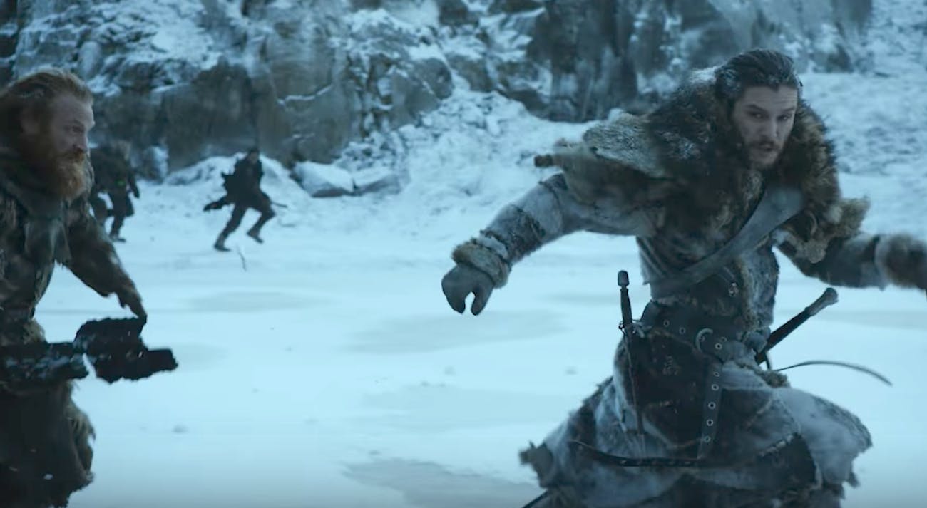 jon-and-tormund-run-from-something-mysterious-north-of-the-wall-in-season-7