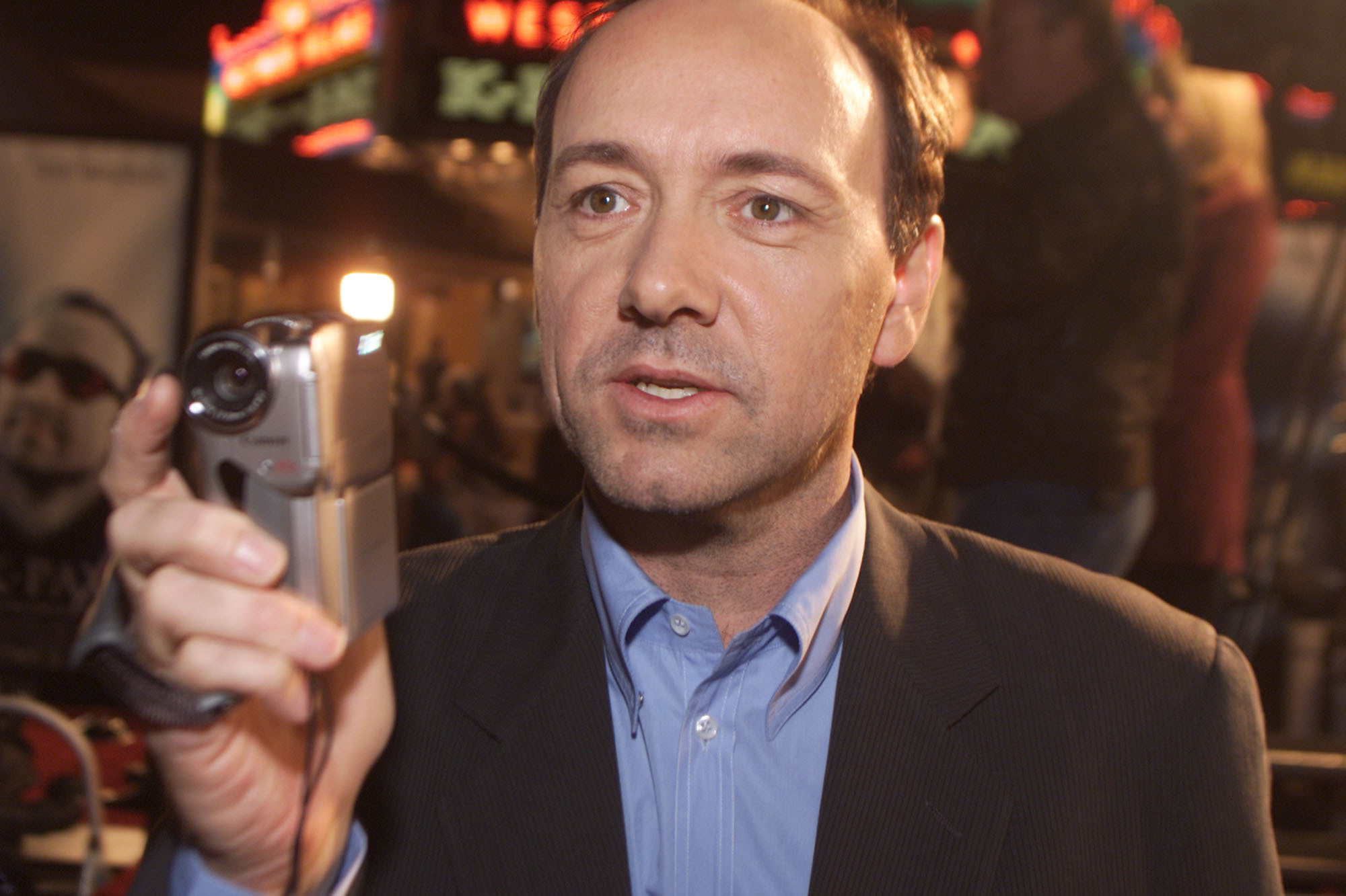 I Tried to Cure My 'X-Files' Blues and 'House of Cards 