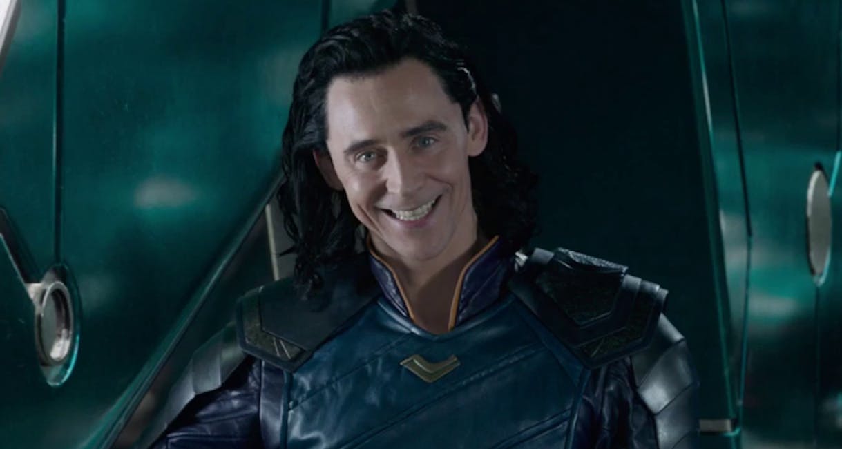 Avengers Endgame Theory Says Loki Uses The Tesseract To