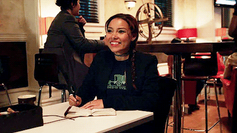 The Flash Mystery Girl S Identity Will Be Revealed This Season