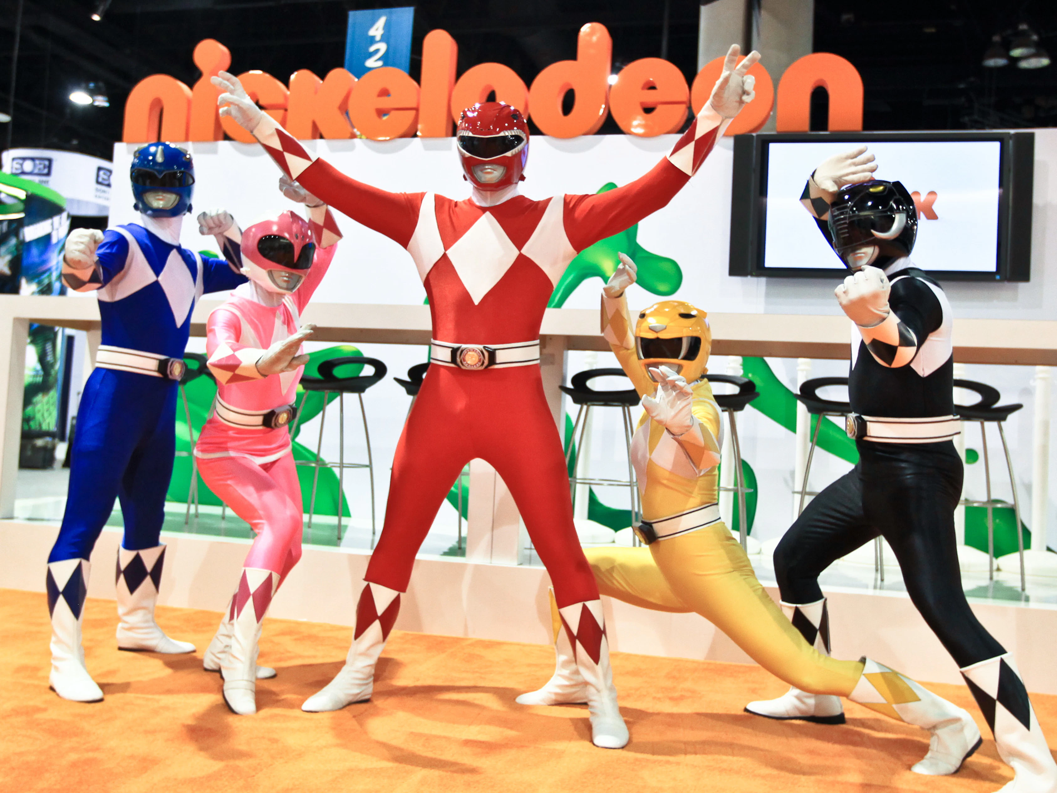 Meet Naomi Scott, Your New 'Power Rangers' Pink Ranger | Inverse