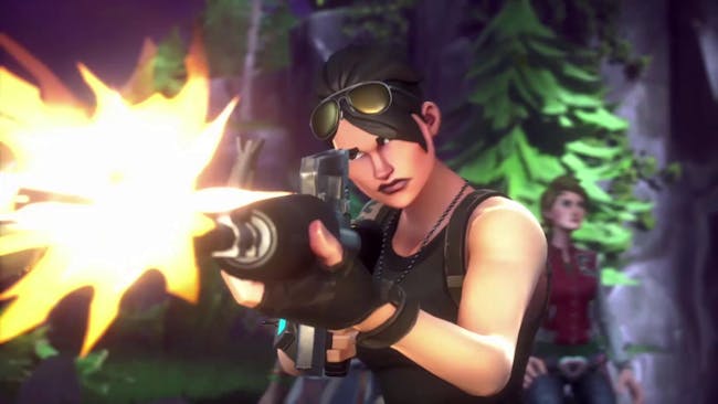 enemy fortnite players will still shoot you so you ll have to - fortnite character editor