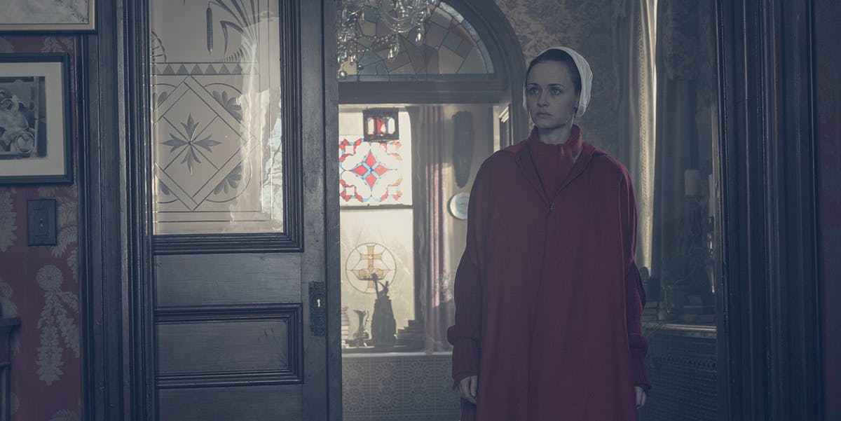 'The Handmaid's Tale' Season 3 Spoilers: Commander ...